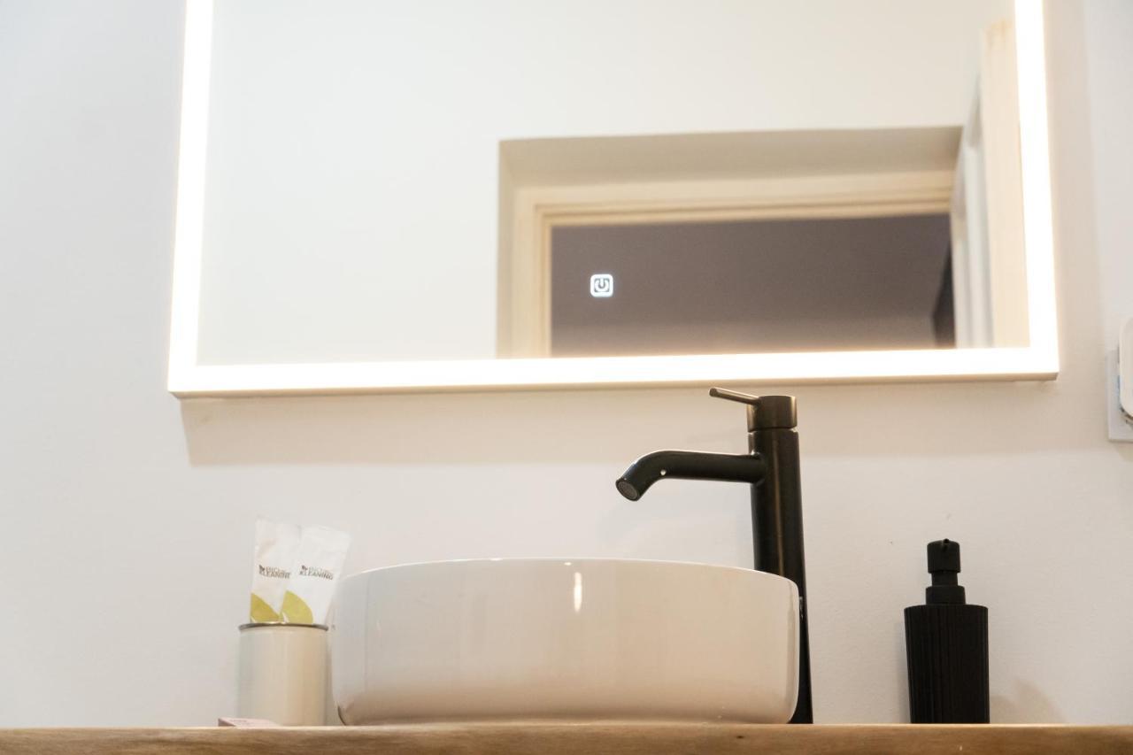 Appartamento Modern In Downtown Area-2Beds 1Bath-Plaza Mayor Madrid Esterno foto